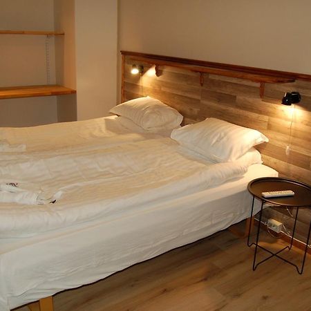 אסקילסטונה Golden Spa Hotell מראה חיצוני תמונה