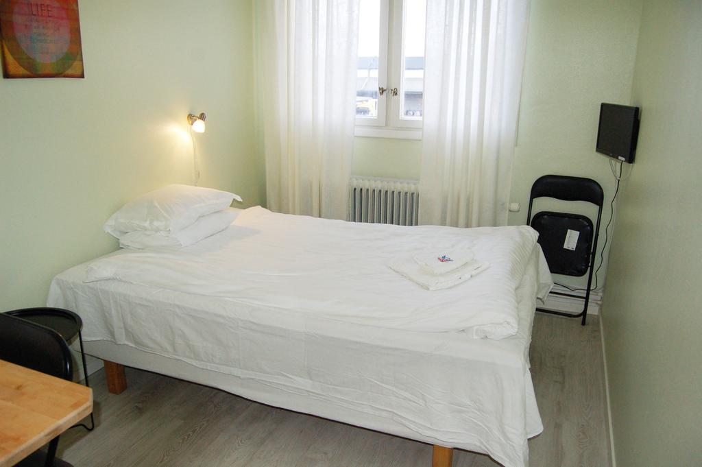 אסקילסטונה Golden Spa Hotell מראה חיצוני תמונה